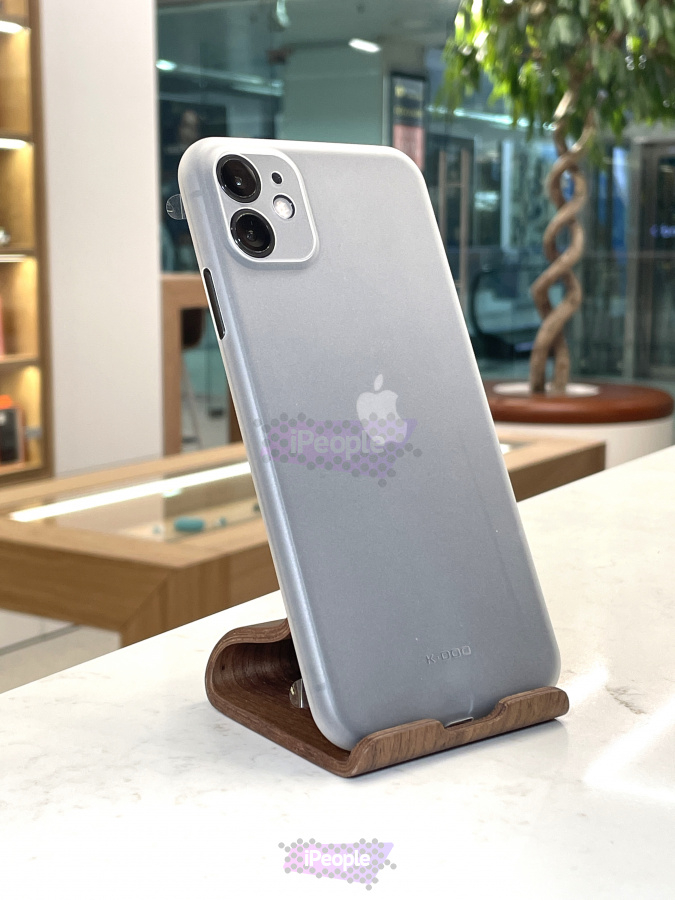 Фото Ультратонкий пластиковый чехол K-DOO для iPhone 11, Белый