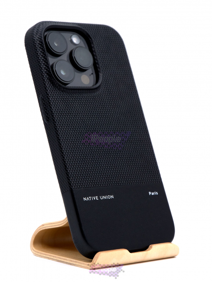 Фото Чехол Native Union Classic для iPhone 14 Pro, Чёрный