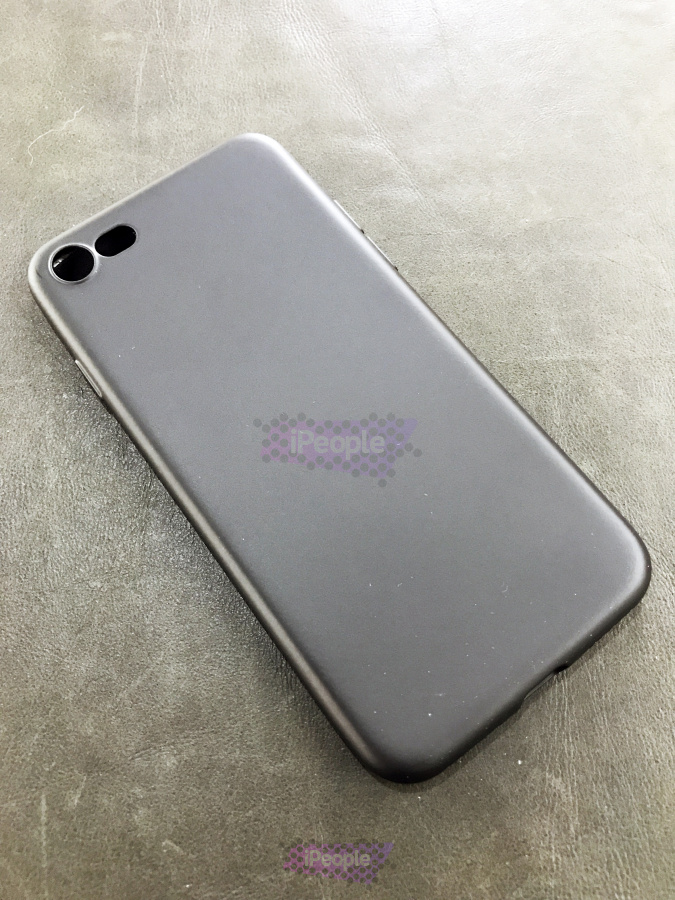 Фото Силиконовый чехол Deppa для iPhone 8 / 7, Чёрный