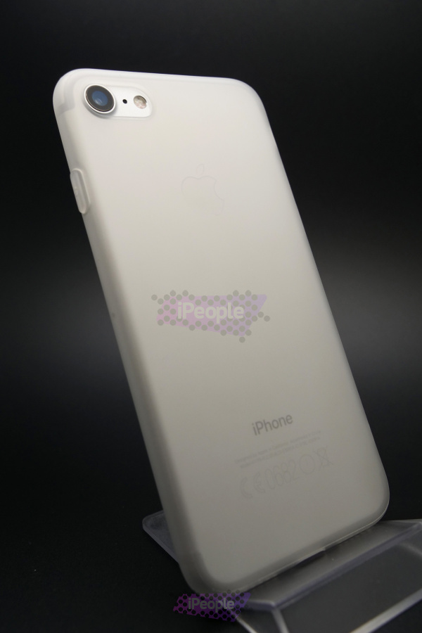 Фото Матовый полиуретановый чехол для iPhone 8 / 7, Белый