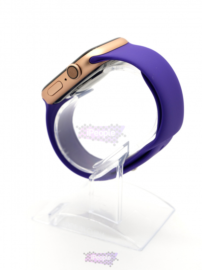 Фото Купить Силиконовый спортивный ремешок для Apple Watch 44 / 42 мм (Фиолетовый) по низкой цене в Москве
