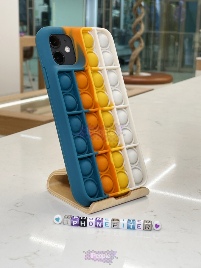 Фото Чехол POP IT для iPhone 11, Разноцветный